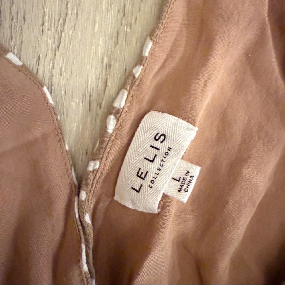 Le Lis Brown and White Patterned Blouse Cottage Core - Picture 4 of 6